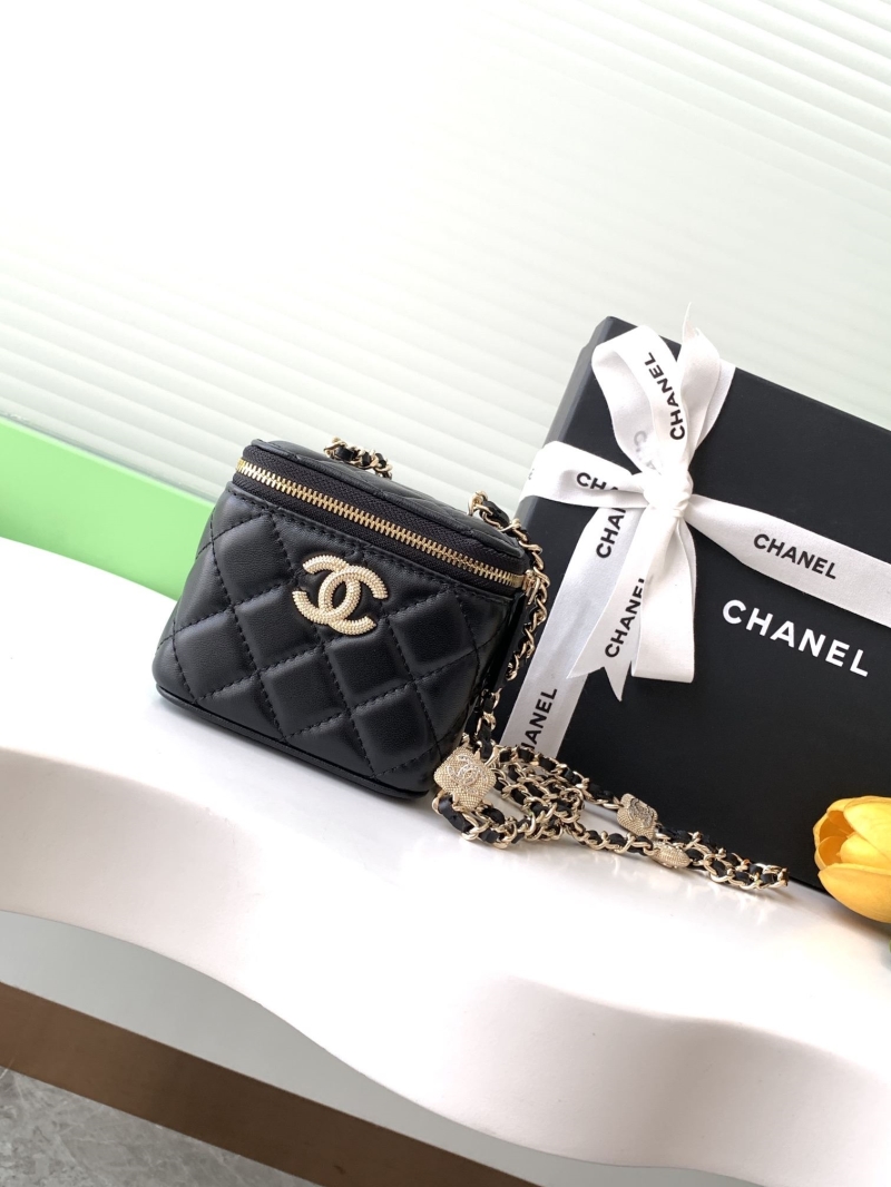 Ch**el cosmetic bags